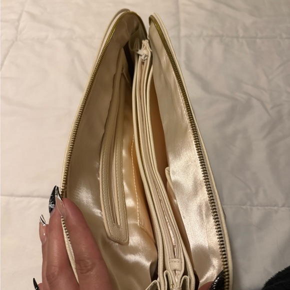 Joy & Iman Cream Handbag